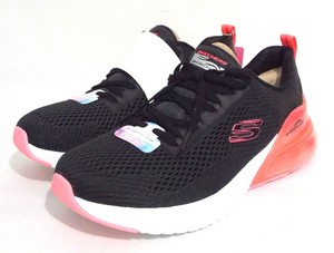 skechers wind breeze