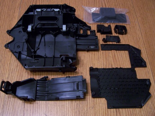 Fits Traxxas Unlimited Desert Racer UDR Front Bumper Support Skid Plate - Foto 4