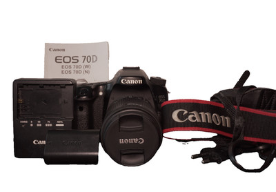 Canon EOS 70D 20.2 MP SLR-Digitalkamera - Schwarz (Kit m/ EF-S 18-55mm f/3.5-5.6