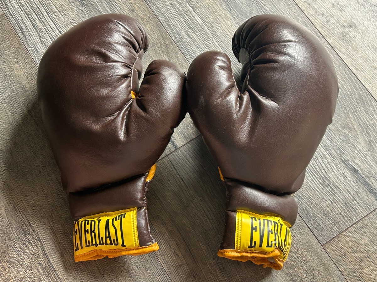 Vintage EVERLAST Boxing Gloves 2626 Set Brown Yellow UNUSED Pair