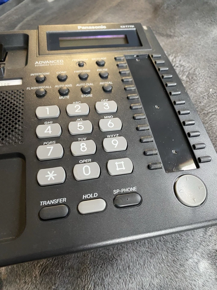 Panasonic KX-T7731 Sistema Híbrido Avanzado Cable Telefónico Retroiluminado LCD-con Soporte Foto 2 de 4