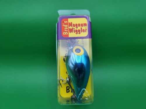 Brad's Magnum Wiggler MW Rosa Fluorescente, Esca Crankbait Da 3/4 Oz, Immersione Max 24 Piedi, Per Pesce Persico E Acqua Dolce
