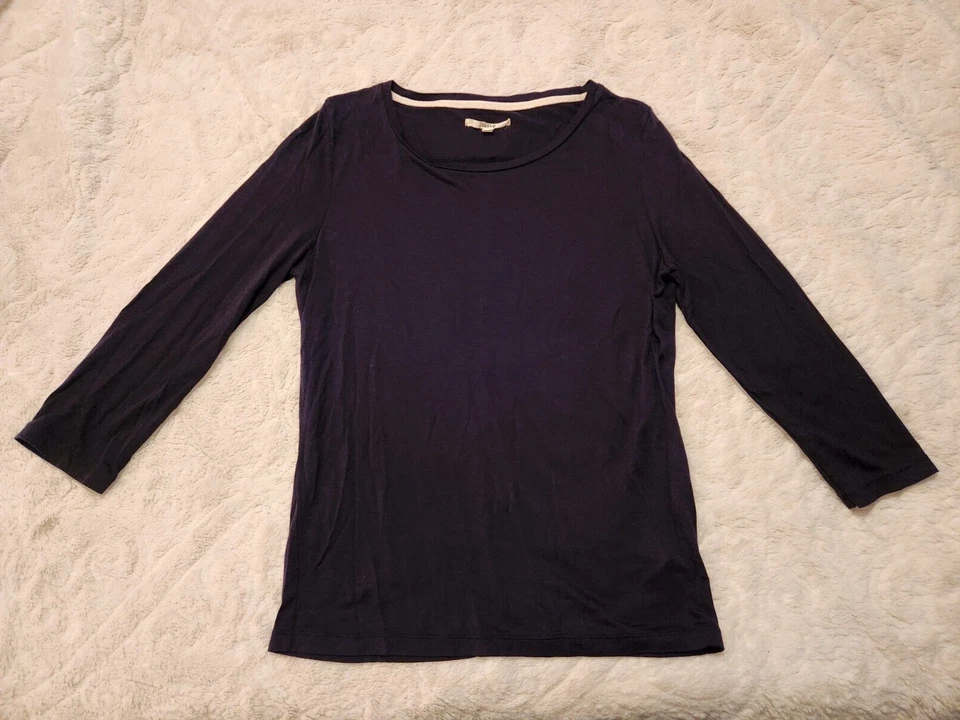 Women's J BRAND soft silky 3/4 sleeve Black Top Shirt Tee M Medium - Image 4 of 4