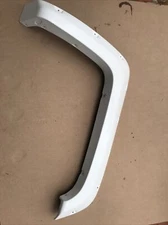 Bushwacker 40967-14 Pocket Style Fender Flare for 17-19 GMC Sierra 2500/3500 HD