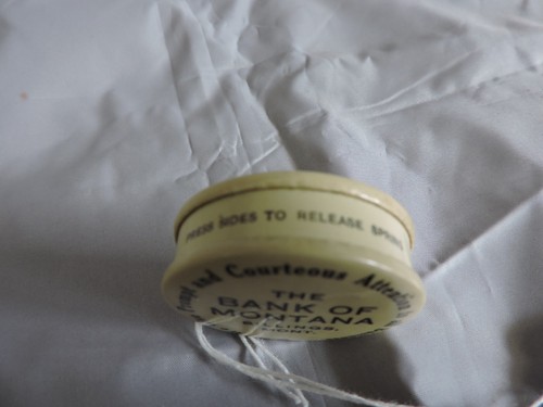 CELLULOID TAPE MEASURE ADVERTISING BANK OF MONTANA - Picture 3 of 5