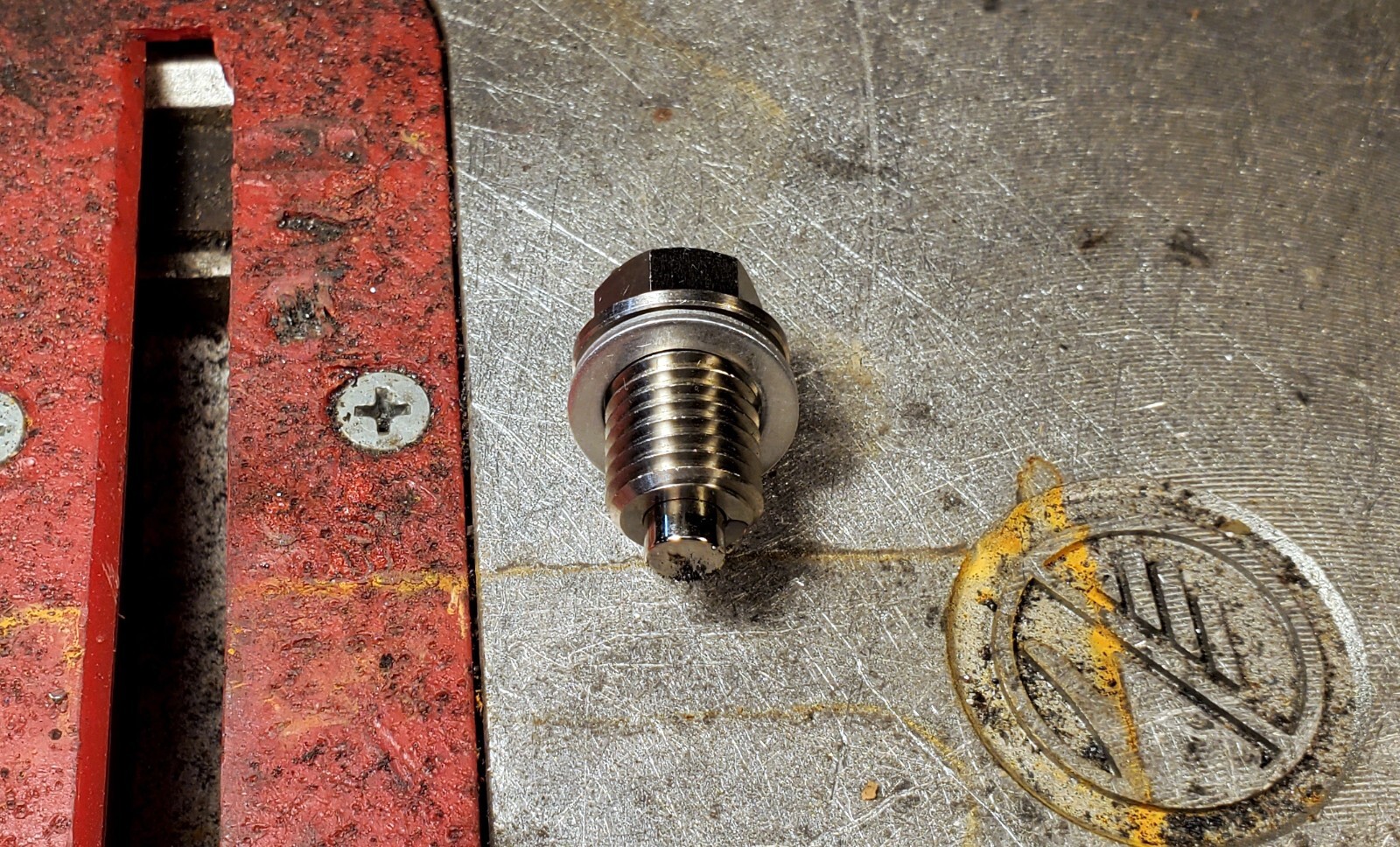 12mm CRANKCASE OIL DRAIN PLUG CAN AM SPYDER GS990 ROADSTER