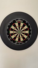 Winmau Blade 6 Sixth Generation Dartboard with Surround (3 WEEKS OLD VGC)