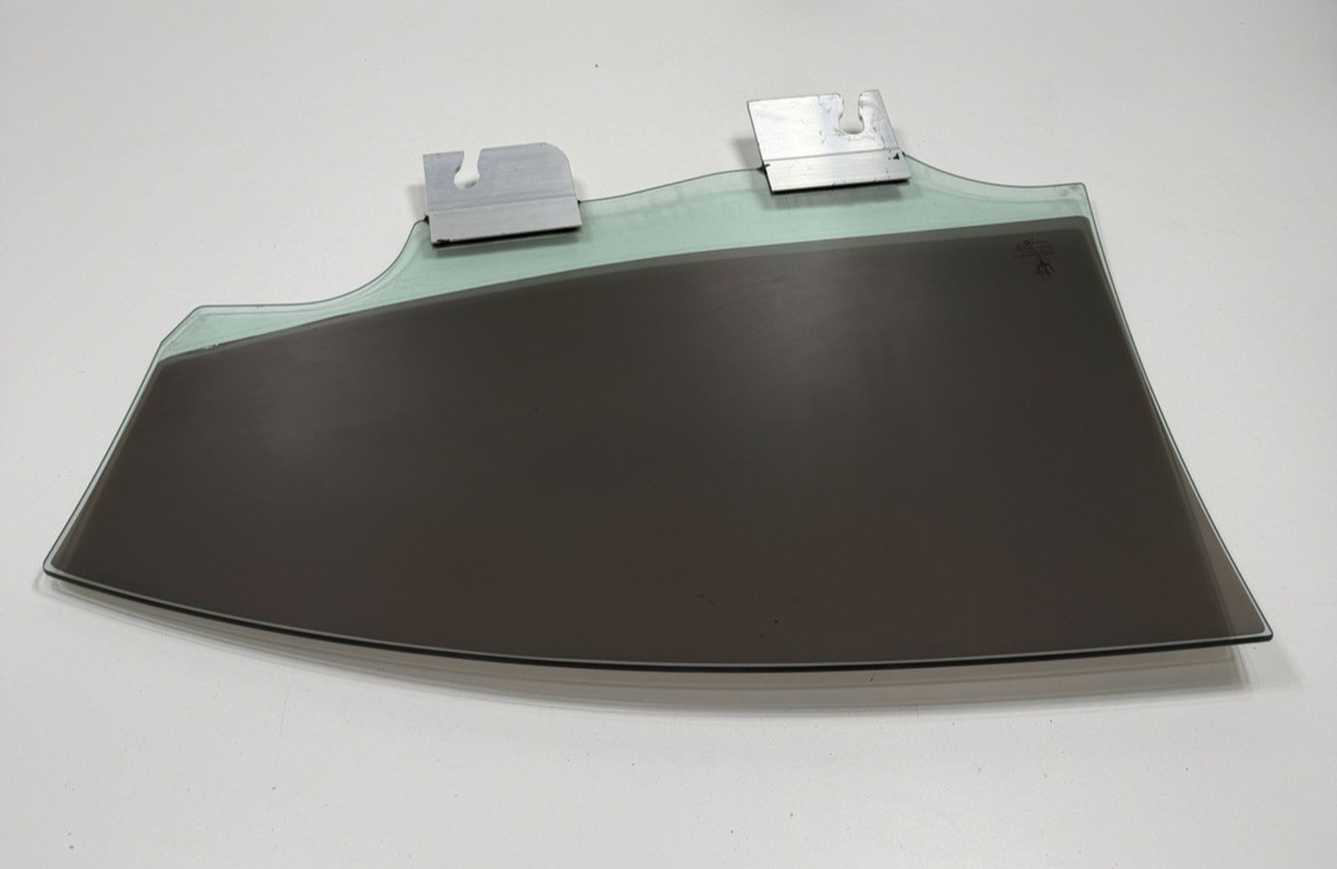 Maserati Ghibli 2014-2022 Rear Right Door glass