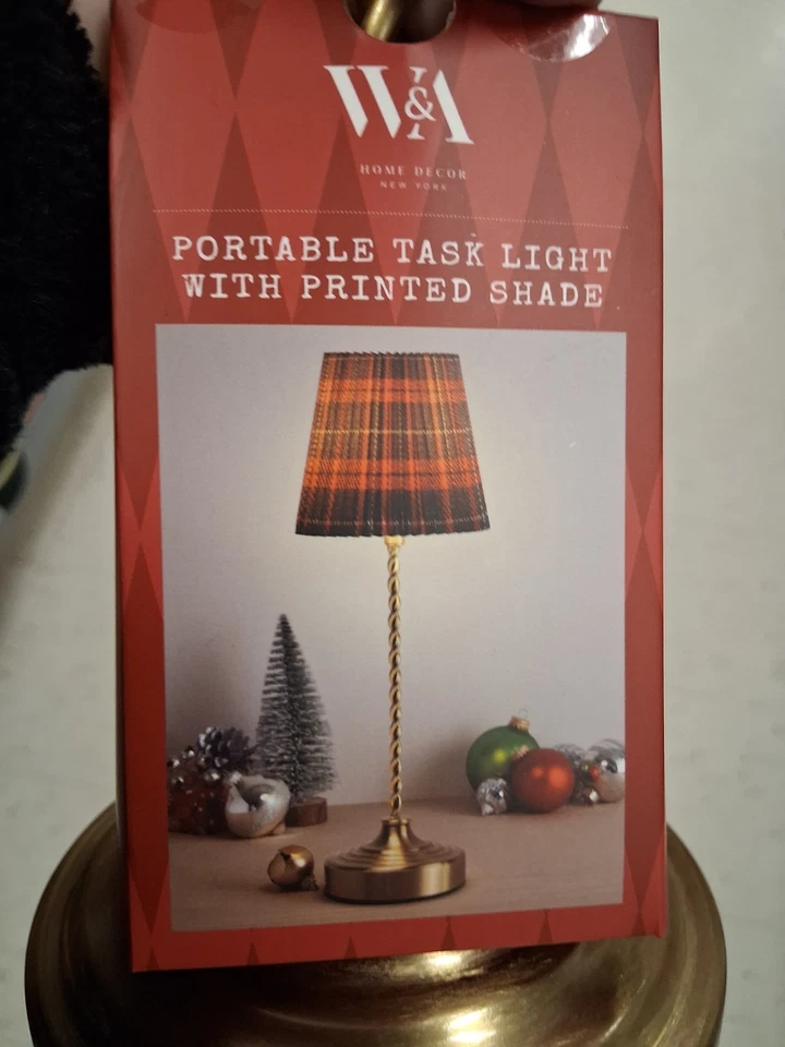 New LAURA ASHLEY  PLAID TOUCH LAMP - EED WITH BLUE - Image 3 of 4