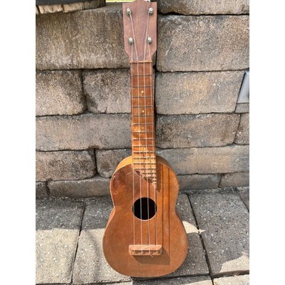 Vintage 1920 s 1930 s No Name Foreign Arched Back Soprano Ukulele