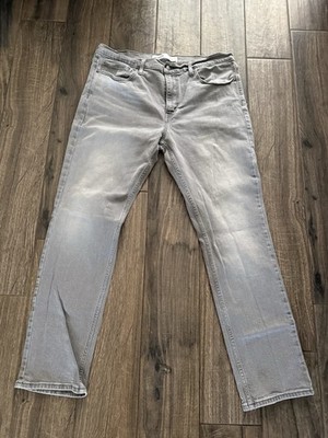 Signature by Levi Strauss & Co Men's Slim Gray Stretch Denim Jeans Mid Rise