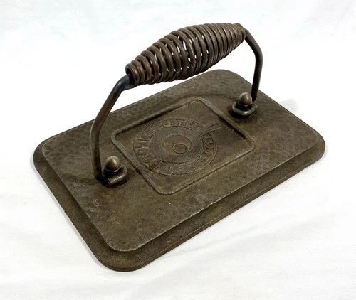 Vintage Cast Iron Lodge Grill Press