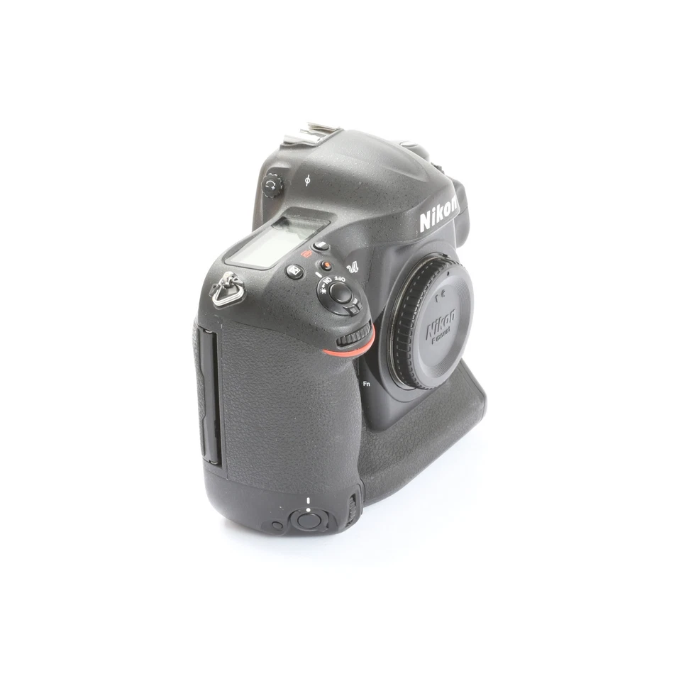 Nikon D4 + 38 Tsd. Auslösungen + Sehr Gut (271204) - Bild 3 von 4