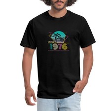 Vintage 1976 Neon Retro Sunset 50th Birthday Men's T-Shirt