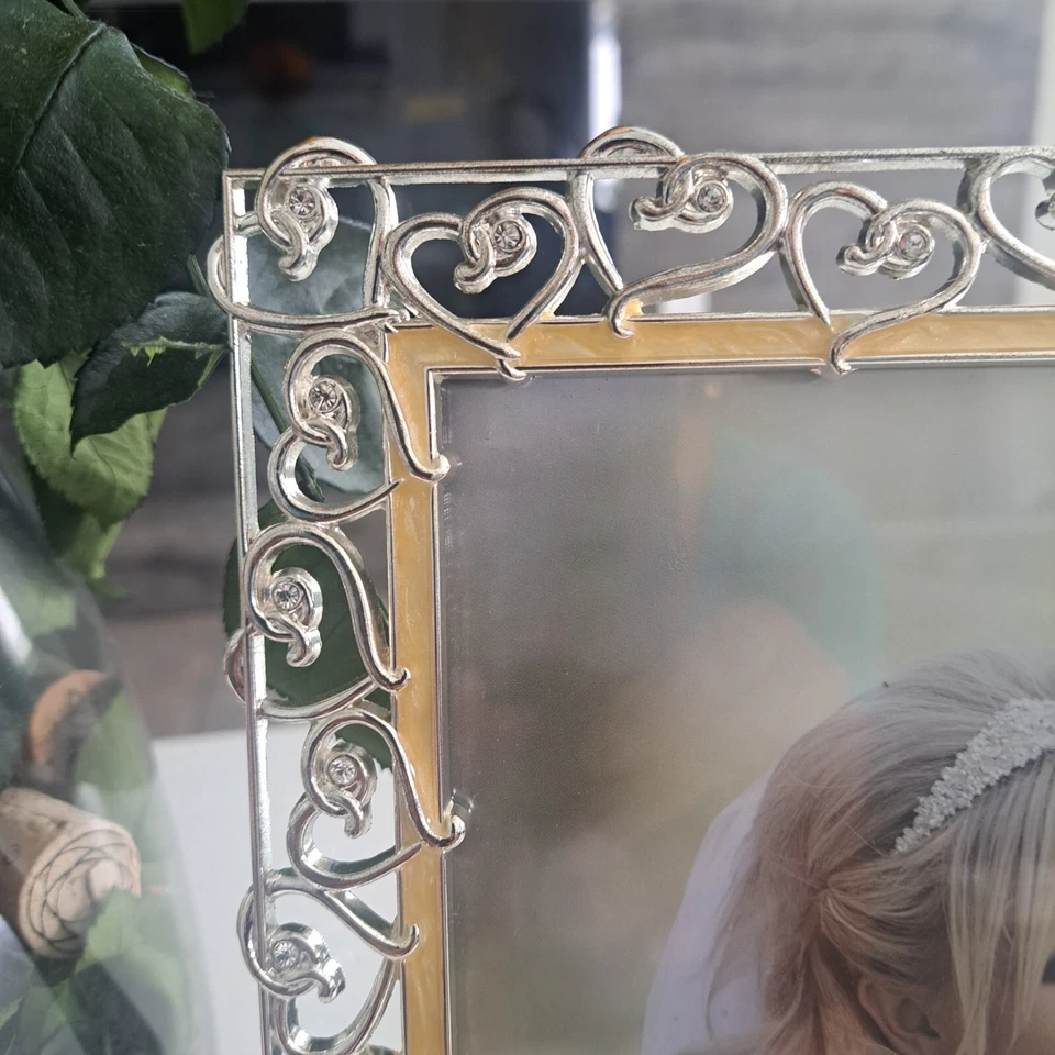 Nuevos marcos Lawrence ornamentados plata esmalte corazón estrás marco de fotos 8X10  Foto 4 de 4