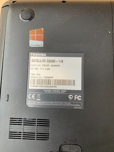 💻PC Toshiba Satellite C850D-11K - AMD E1-1200 - 4 Go - 320 Go (YC063601R)💻 - Foto 21 di 21