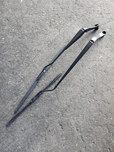 2018 - 2021 Chevrolet Traverse Front Windshield Wiper Arms LH + RH 