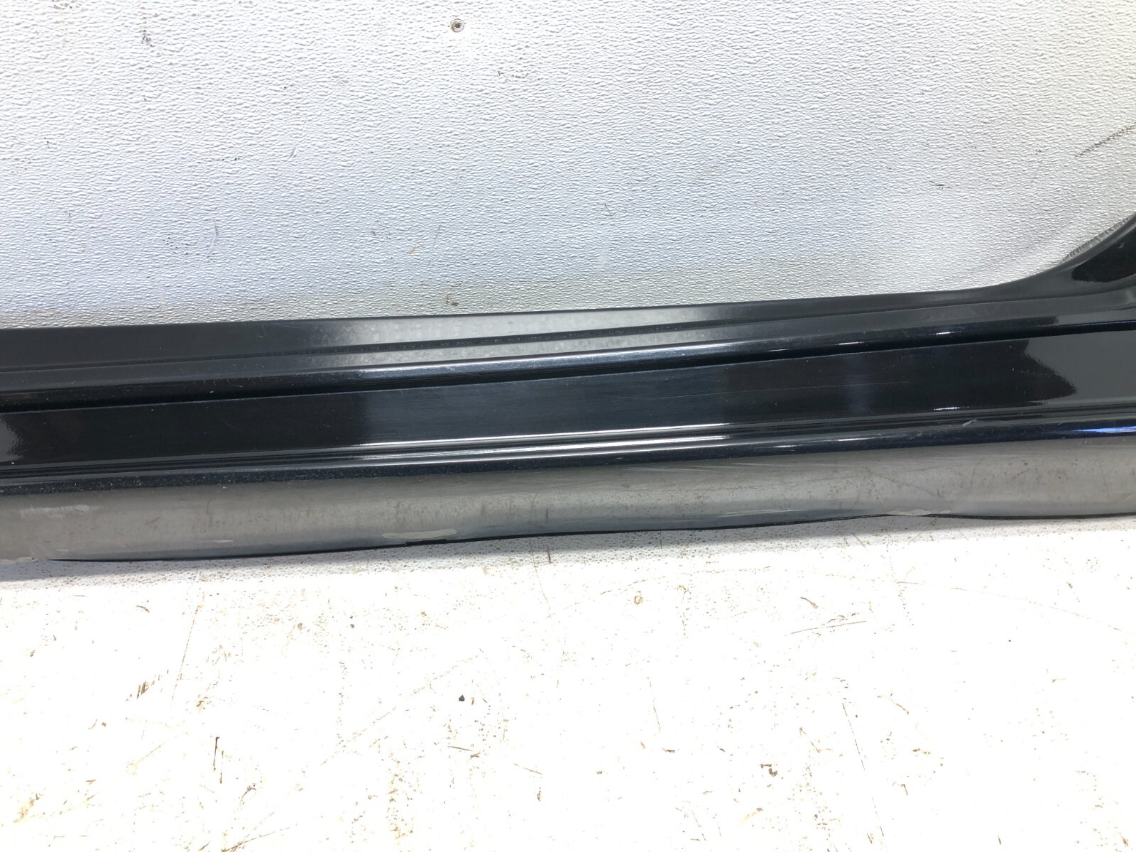 2008-2018 MASERATI GRANTURISMO S M145 LEFT DRIVER SIDE SKIRT ROCKER PANEL OEM