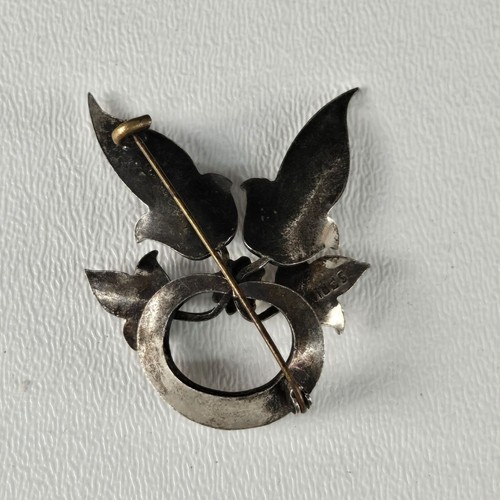 vintage marcasite detailed flower floral costume pearl brooch silver tone - Picture 2 of 2