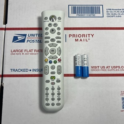 Microsoft Xbox 360 Universal Media Remote DVD + Batteries - SAME DAY - WARRANTY