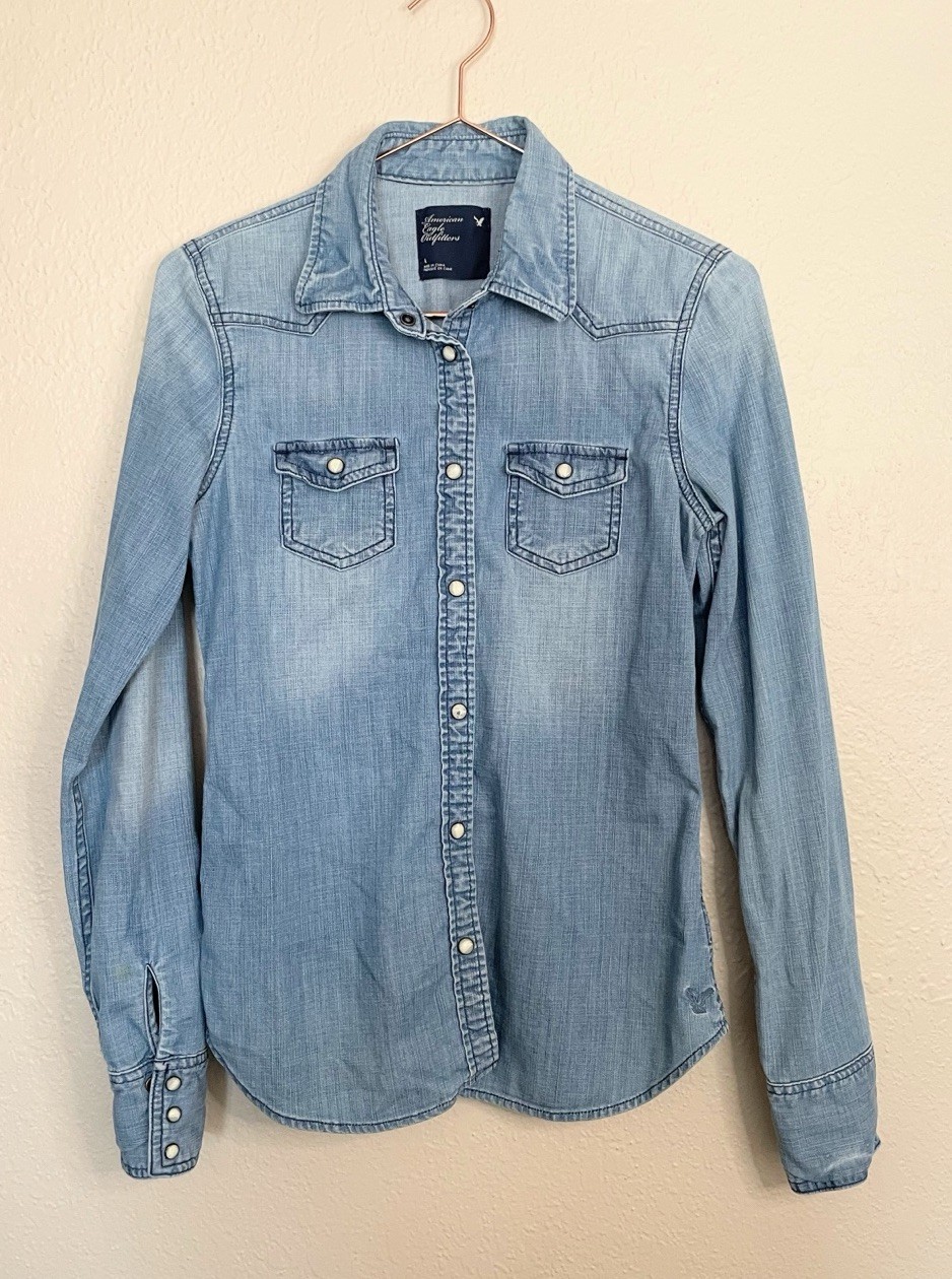American Eagle Denim Chambray Snap Button Western… - image 1