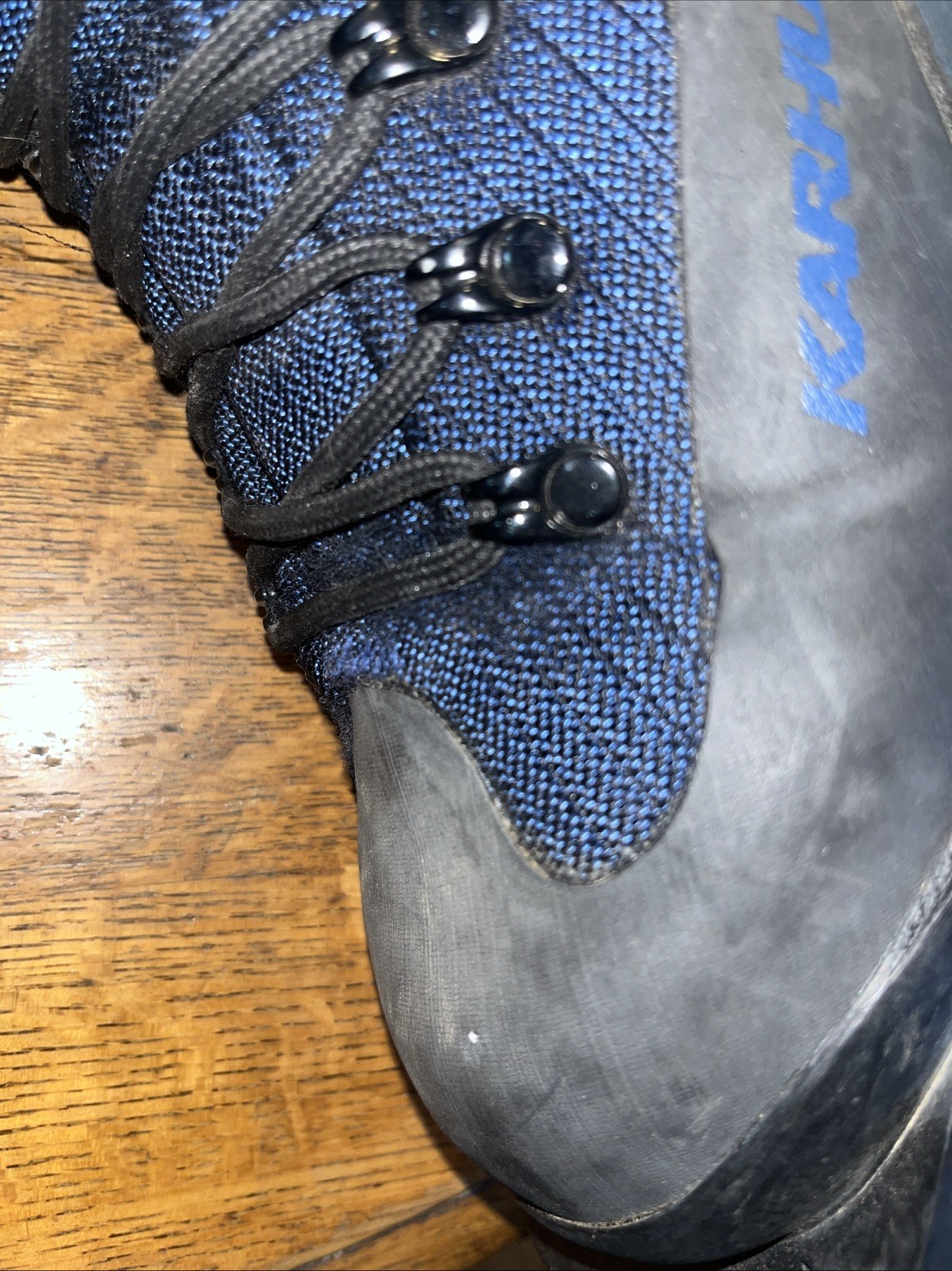 Karhu  Thinsulate 3 Pin Nordic Norm 75mm Ski Boot Women’s Size 9