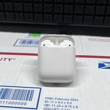 Apple AirPods 1st Generation with Charging Case - White