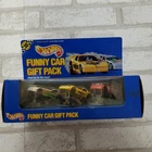 NIB Vintage 90s Hot Wheels Funny Car Gift Pack 7456 Diecast Plastic Castrol GTX