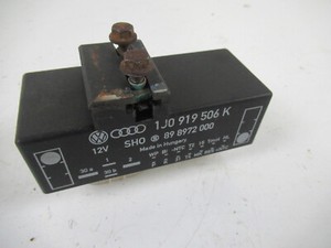 Skoda Octavia 1 I  1U 98-06  Steuergerät für Kühlerlüfter Relais  1J0919506K