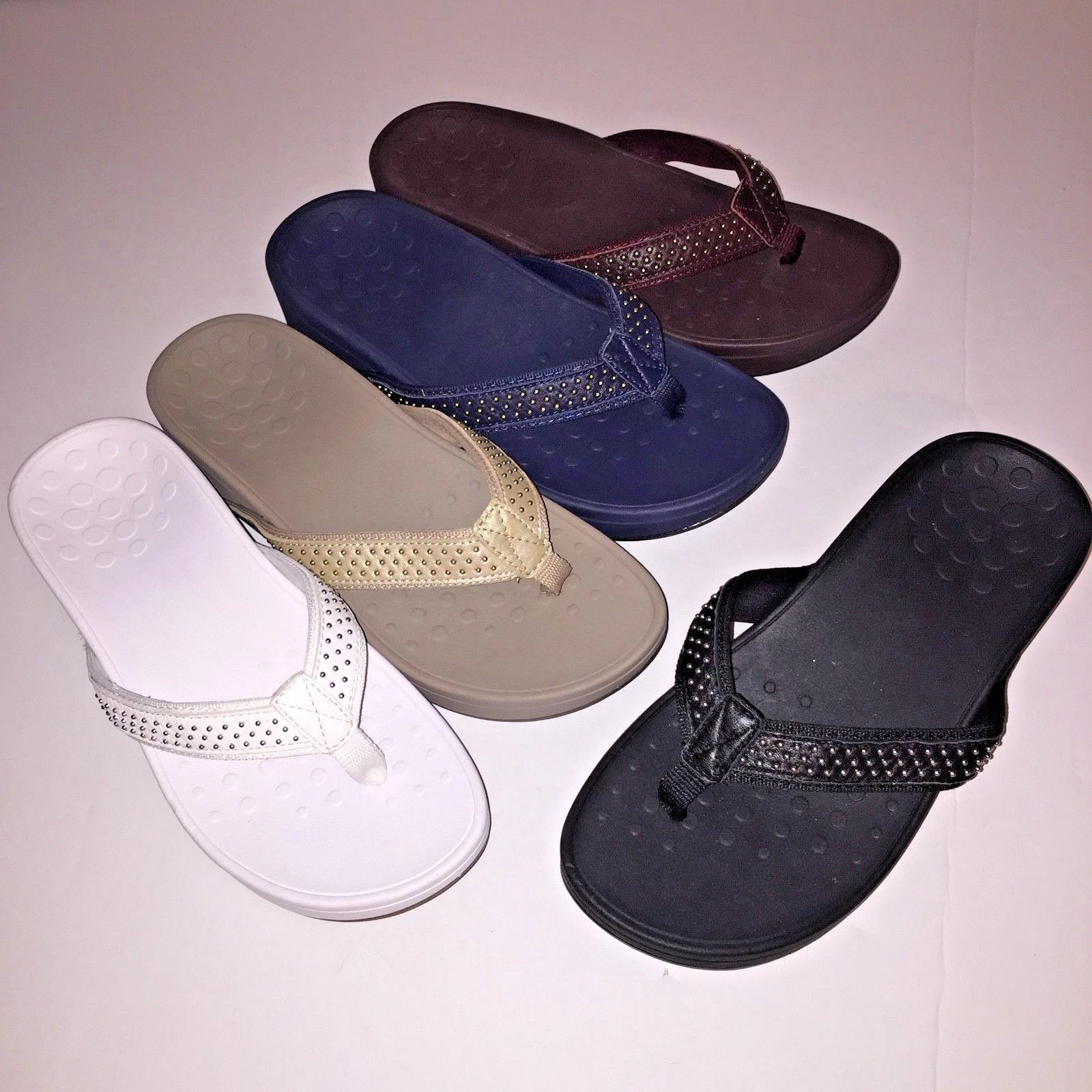 Vionic Pacific Kehoe Leather Sandals Studded Thong Wedge Flip Flops Orthotic
Opens in a new window o