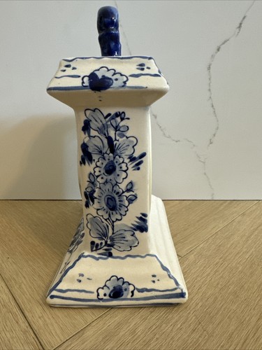 Delft blue, clock 8" high, 3.75” deep, 6 1/8”wide - Picture 4 of 6