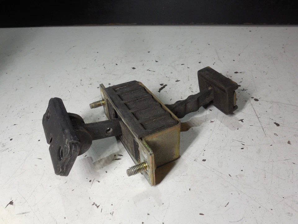 Rear Door Check Stop Strap 2037300116 01-05 Mercedes Benz W203 C230 C240 c320 - Image 4 of 4