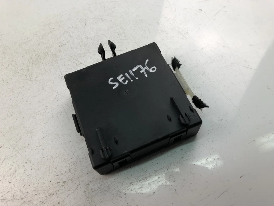 Centralina Mercedes-Benz E T-Model S212 A2129004202 17230781 - Immagine 3 di 4