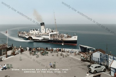 IWC1488 - Isle of Wight - Sth Rail Paddle Steamer Ryde off Ryde Pier - Print 6x4
