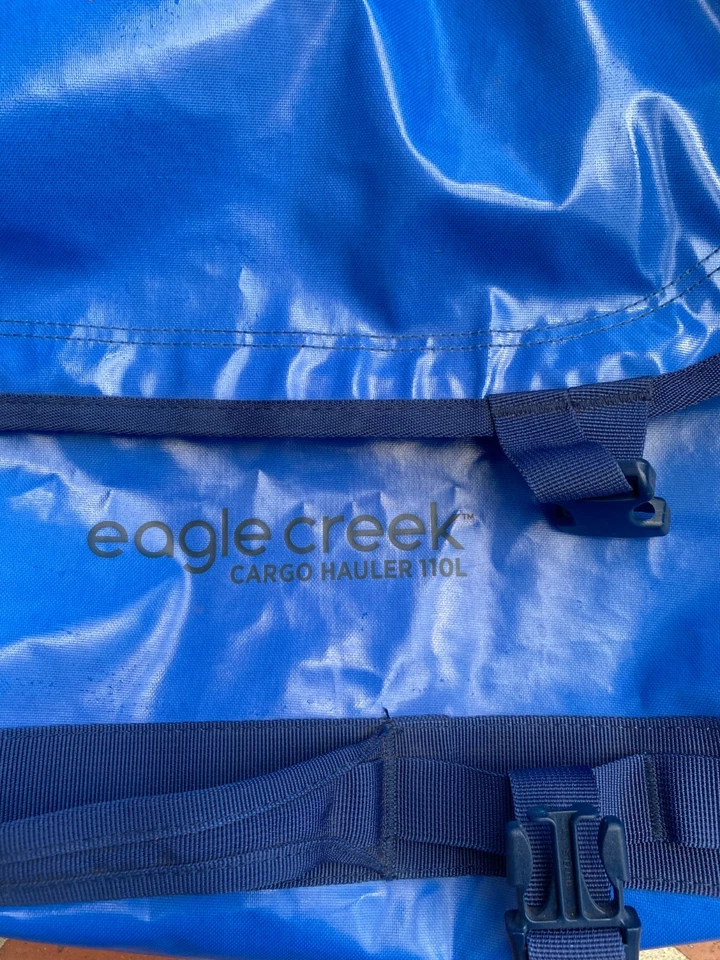 Remolque de carga de alta resistencia Eagle Creek lona con ruedas 110 L 30,25 x 13,5 x 15 azul Foto 2 de 4