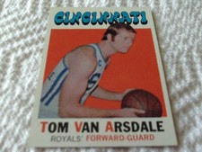 1971/72  TOPPS   TOM  VAN  ARSDALE  # 75   ROYALS    NM /  MINT  OR  BETTER   !!