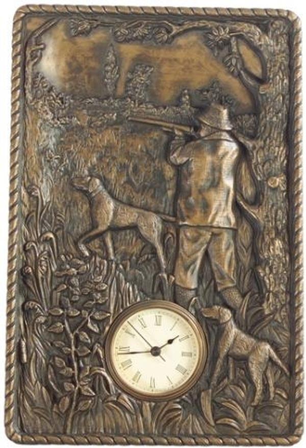 Wall Clock MOUNTAIN Lodge Hunting Scene Resin Battery Not Included Hand-Painted-image
