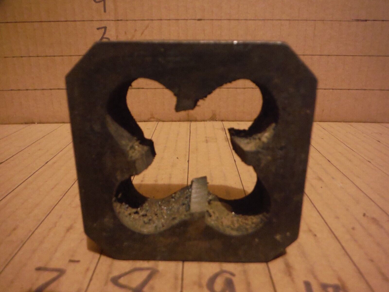 Picture 3 of 8