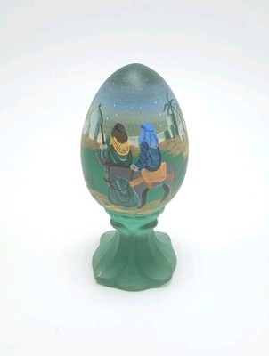 FENTON EGG Green Satin ''Birth LOF A SAVIOR '' #714/2500 