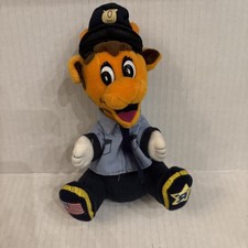 Vintage Toys R Us Geoffrey the Giraffe Police Officer Plush