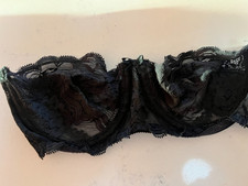 Vintage Vanity Fair bra Black All Lace Cup 34A Back Hook Strapless