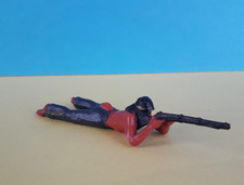 STARLUX - Nestlé - Indien couché avec fusil - Western, Far-west.