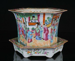 Antique Chinese Famille Rose Porcelain Hexagonal Vase Planter & Tray Stand c1850