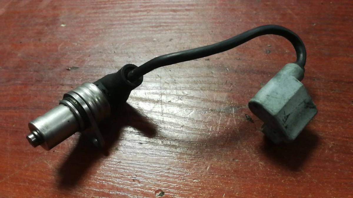 Minmin BMW E30 E34 E36 Camshaft Sensor 1724056 | eBay