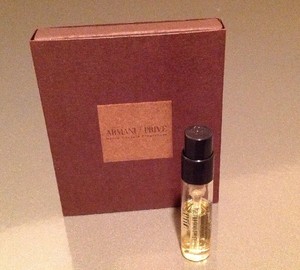 giorgio armani ambre eccentrico