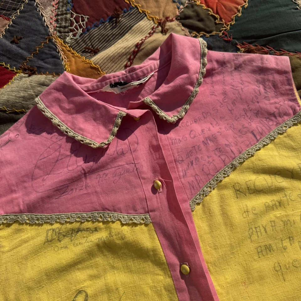 Vintage 1950s Autograph Shirt Yellow & Pink With Handwriting & Drawings Folk Art - Image 2 of 4