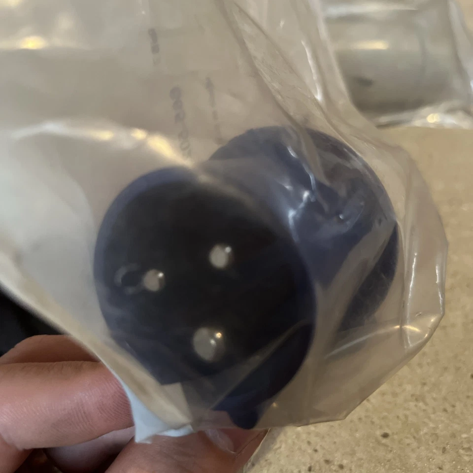 3x RS PRO IP44 Blue Cable Mount 2P+E Industrial Power Plug 16A caravan plug - Image 2 of 2