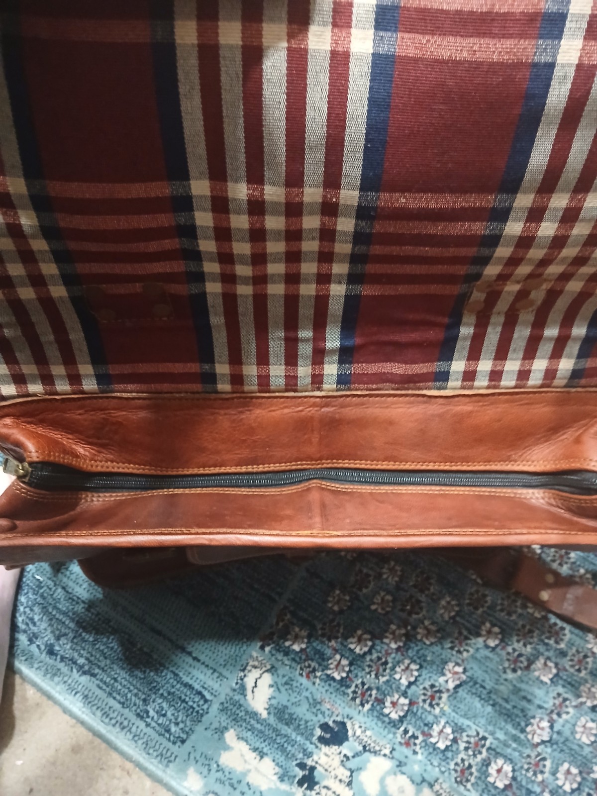 UK Heathbold Leather Document Computer Bag Crossb… - image 9