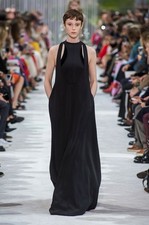 VALENTINO RUNWAY SLEEVELESS BLACK CUTOUT HALTER GOWN IT 42