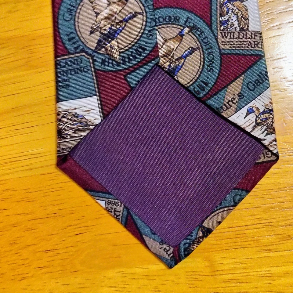 Corbata vintage Van Heusen 417 seda patos mallardos granate verde hecha en EE. UU. Foto 3 de 4